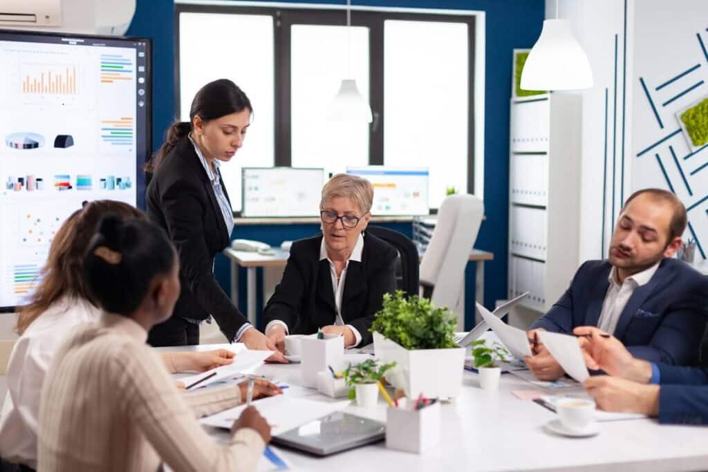 Beyond the Close: Daily Answers for Leadership Teams
